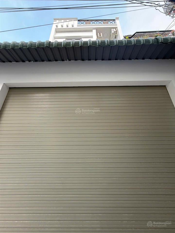 Nhà 3 tầng ngay cầu tân thuận  54m2 (4,5 x12)  chỉ 5,25 tỉ (còn tl)