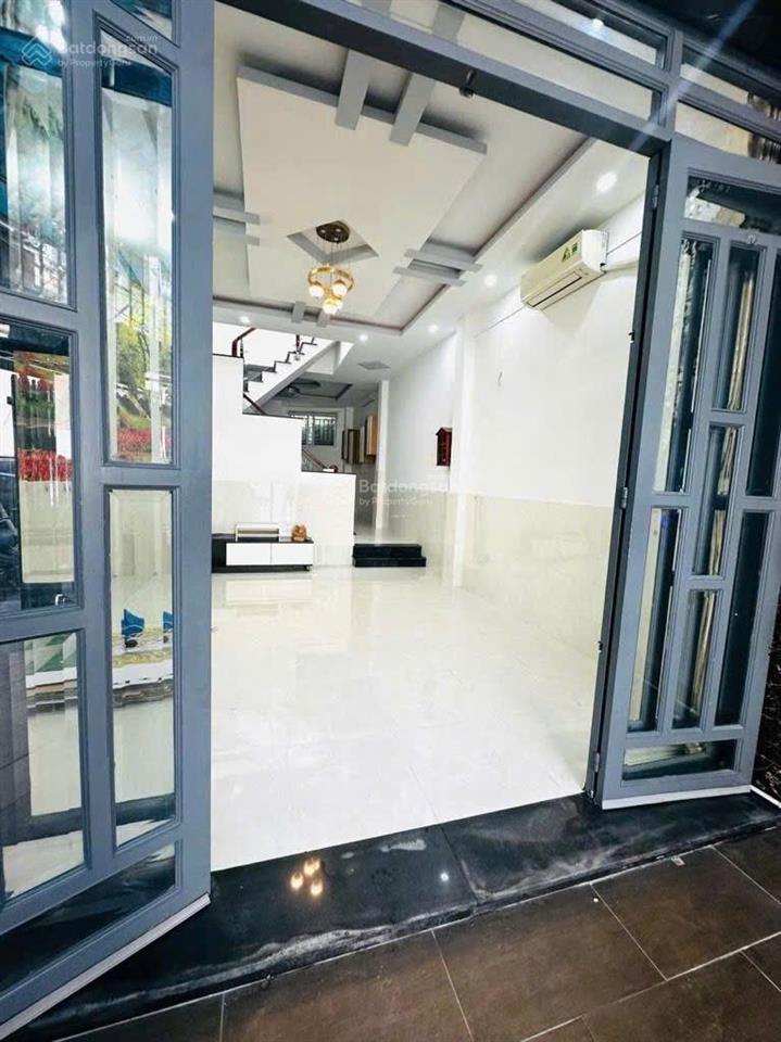 80m ra mặt tiền xe tải p. tân thuận, q7 56m2 (4 x 14)  6.3 tỉ