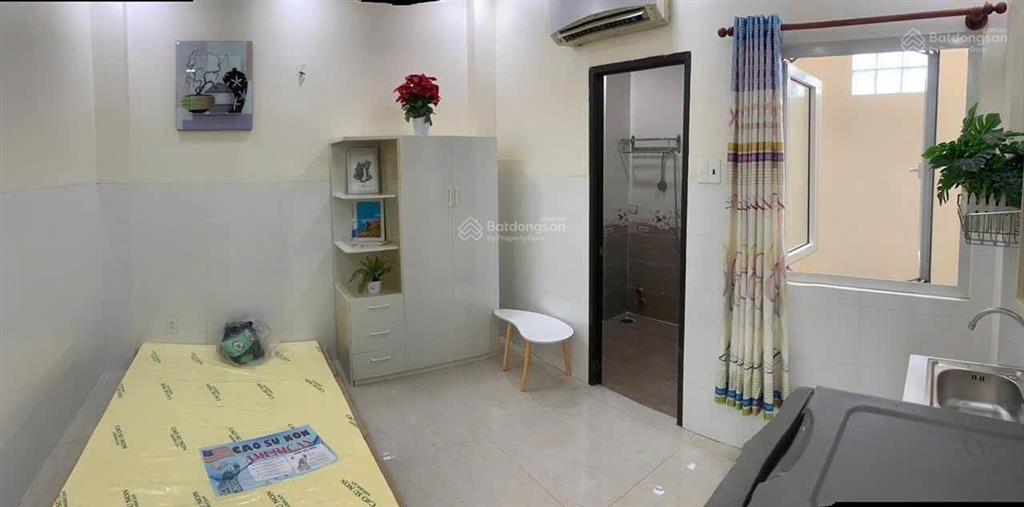 Nhà 4 tầng  sát hoàng trọng mậu  oto đỗ cửa  60m2  chỉ 10 tỉ