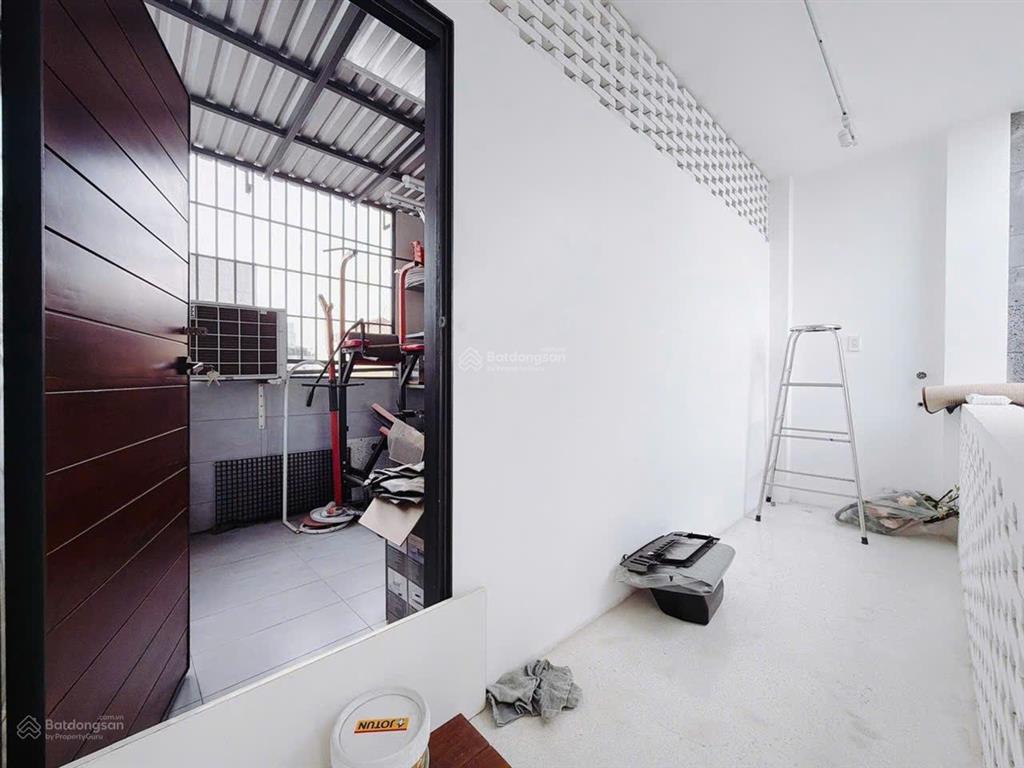 Nhà 4 tầng lâm văn bền ô tô ngủ nhà  ngang 5m hiếm  11 tỉ 9