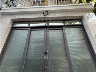 20m tới xe tải tránh  hoàng quốc việt  39m2  nhỉnh 5 tỉ (tl)