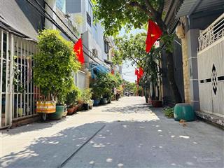 Nhà 2 tầng  hẻm xe hơi  bùi văn ba  86m²  8 tỷ 8