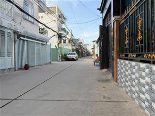 63m²  xe hơi tới nhà  kế bên phú mỹ hưng  p. phú thuận  6 tỉ chẵn