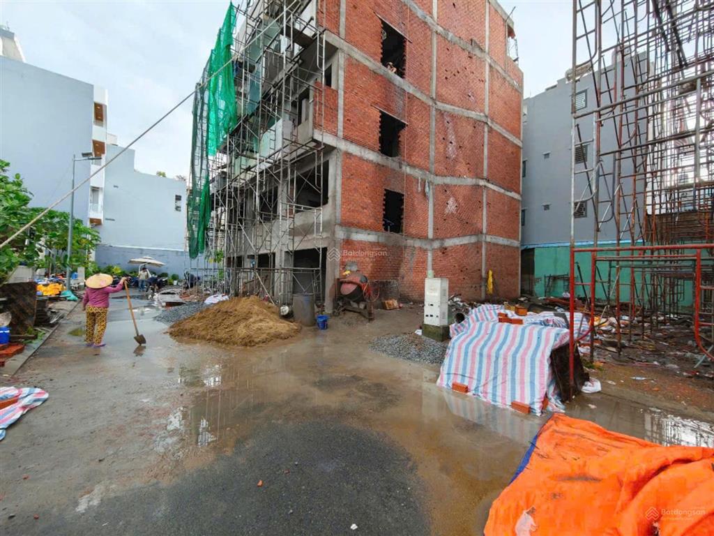 Đất đẹp đường nhựa sát mt bùi văn ba  sổ vuông  8 tỉ 9