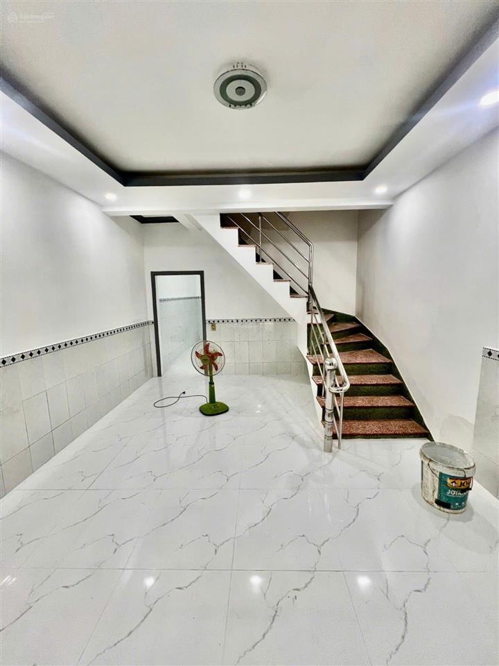 Nhà 2 tầng  45m²  phú thuận  4,45 tỉ