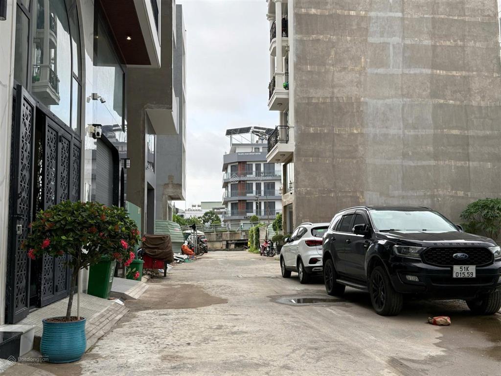 Đất nguyễn thị thập q7 56m2 đất ở đô thị đường xe hơi tránh  11,5 tỷ