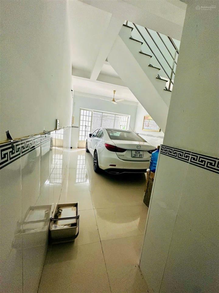 Nhà kdc lập phúc lê văn lương 68m2 4pn hẻm ôtô 5,5 tỷ