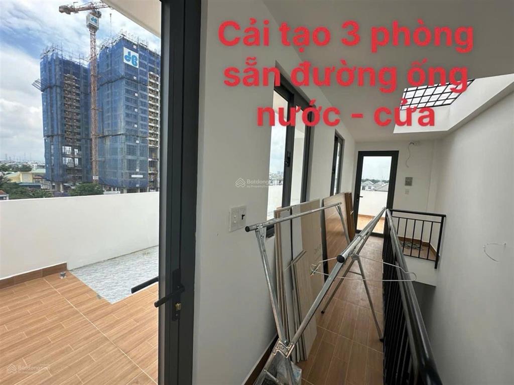 Bán chdv 4 tầng 62m2 gần hẻm xe hơi 10 phòng 45 triệu/tháng 6tỷ95