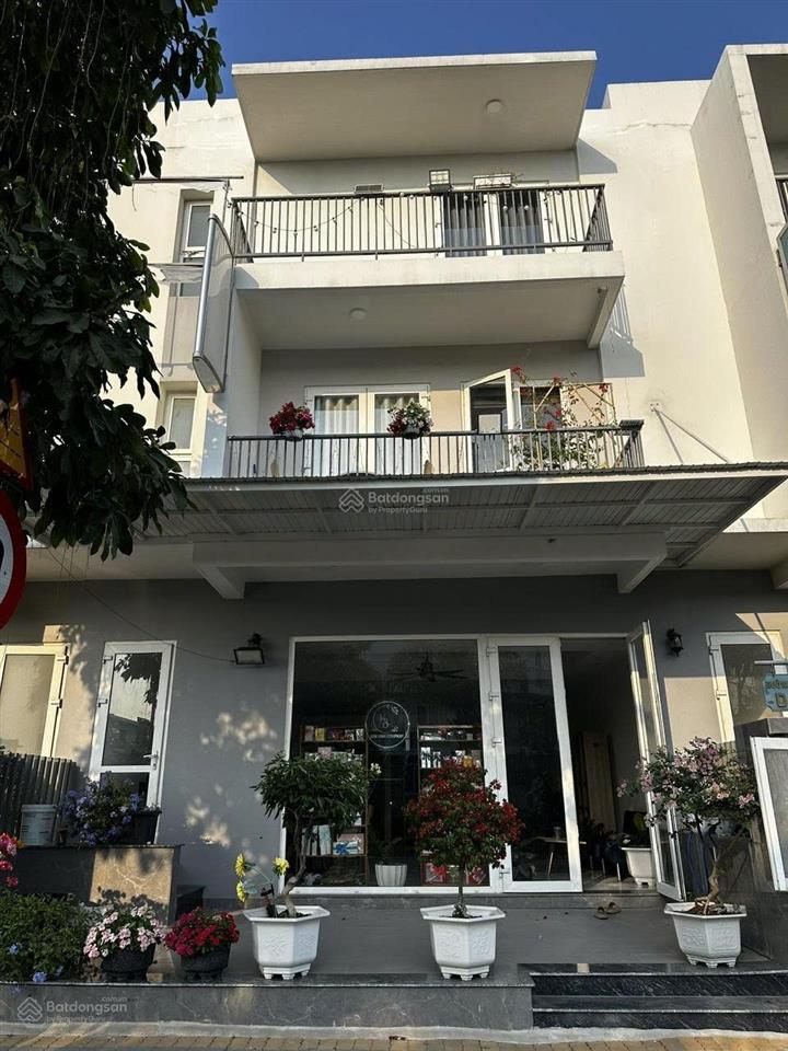 Chính chủ cho thuê nhà biệt thự 120m2, 23 triệu, dragon village, phú hữu, q9, tp.hcm