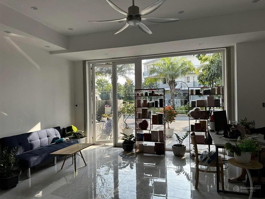 Chính chủ cho thuê nhà biệt thự 120m2, 23 triệu, dragon village, phú hữu, q9, tp.hcm