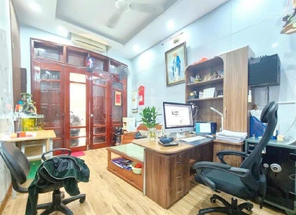 Bán nhà phân lô thanh xuân, 40m2, ô tô đỗ cửa, kinh doanh, hơn 9 tỷ