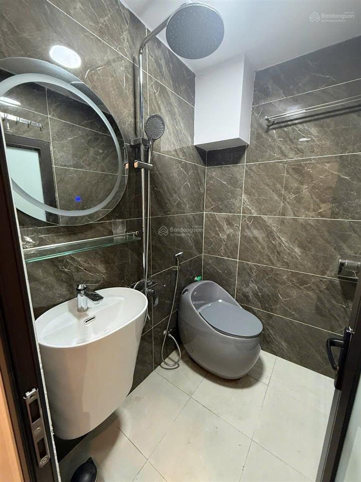 Bán nhà đống đa, ô tô nhỏ đỗ cửa, kinh doanh, ngã tư sở, tặng nộ thất, ở ngay, chỉ 8,5 tỷ