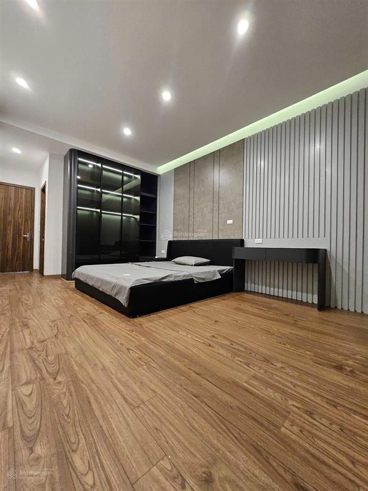 Hoa hậu thái hà, trung liệt, 68m2 x 6t thang máy, ô tô vào nhà, 2 thoáng, tặng full nội thất
