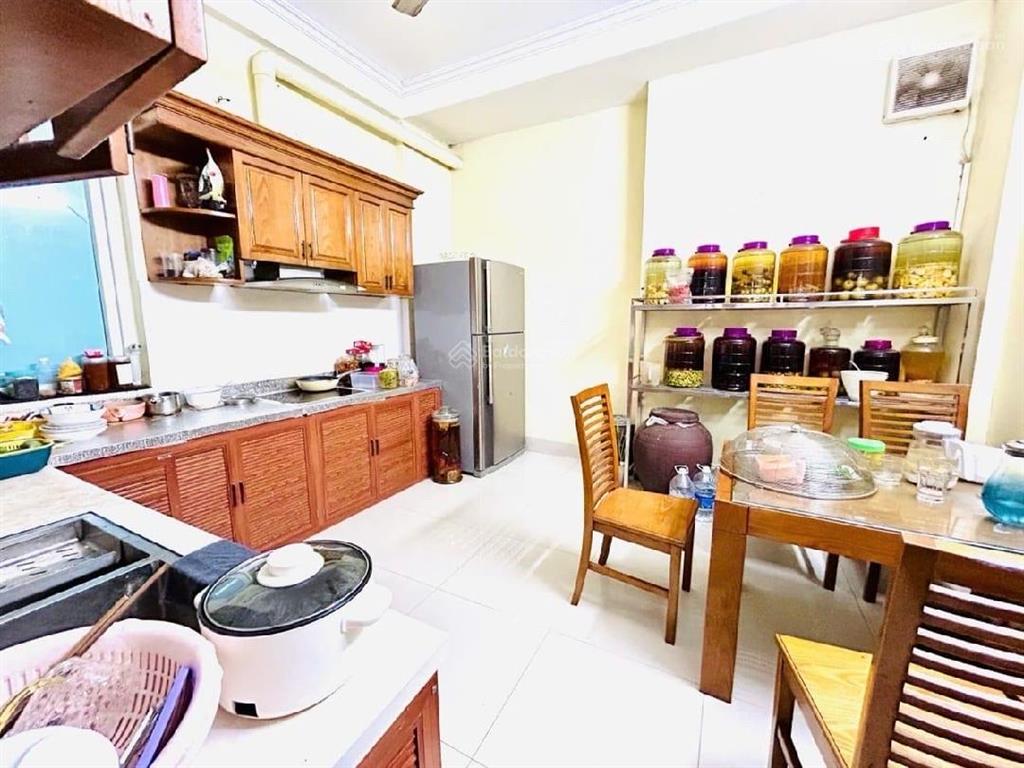 Chính chủ bán nhà huỳnh thúc kháng, 52m2x5 tầng, 5m ra ô tô, 20m ra phố, gần pháo đài láng, thái hà
