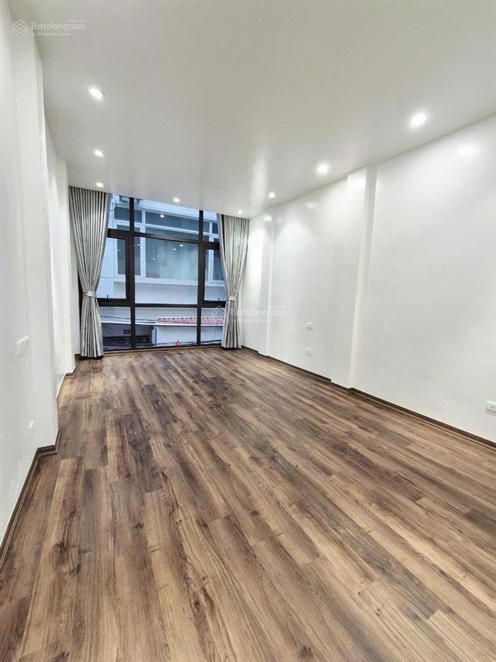 Cần bán nhà ô tô đỗ cửa tôn đức thắng, 45m2, 5 tầng thang máy, ngõ thông, kinh doanh, đẹp long lanh