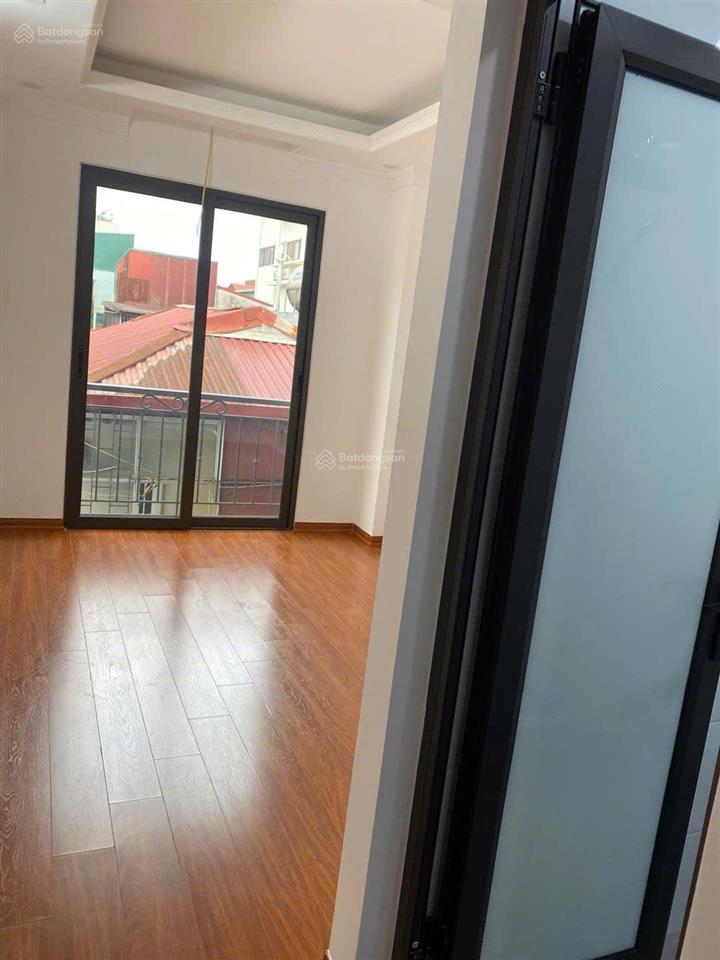 Hiếm, chỉ 8,3 tỷ, bán nhà 6 tầng thang máy, trung phụng, đống đa, 70m ra ô tô, nhà thoáng