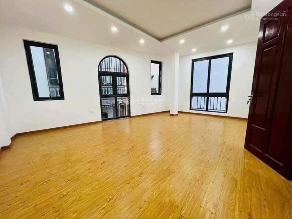 Bán nhà tại láng, đống đa, lô góc 3 thoáng, 46m2x6 tầng thang máy, gara ô tô tại nhà, thoáng sáng