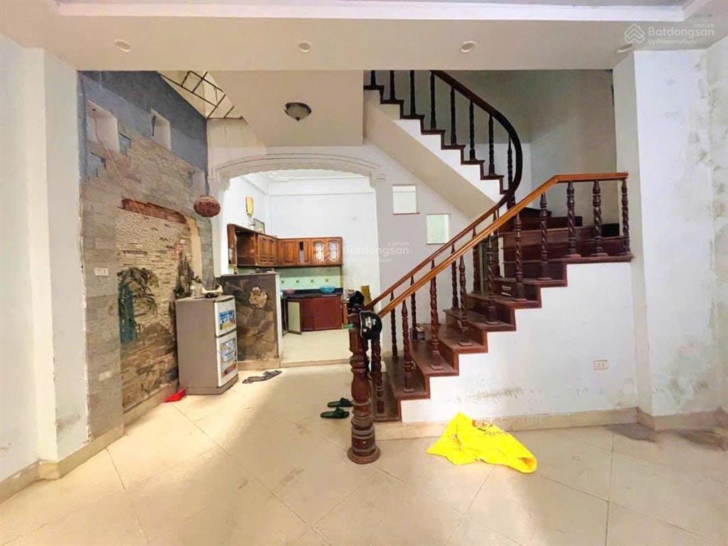Bán nhà thanh xuân, 48m2x 4 tầng, 30m2 ra phố, gần ngã tư sở, ngõ rộng thoáng, ở ngay, chỉ 10,6 tỷ