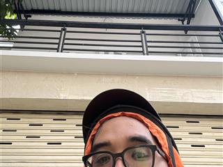 Chủ cần bán gấp nhà 2 tầng ngay tân kỳ tân quý. 43m2  hẻm xe tải tránh nhau. g.i.á 4tỉ nhỉnh