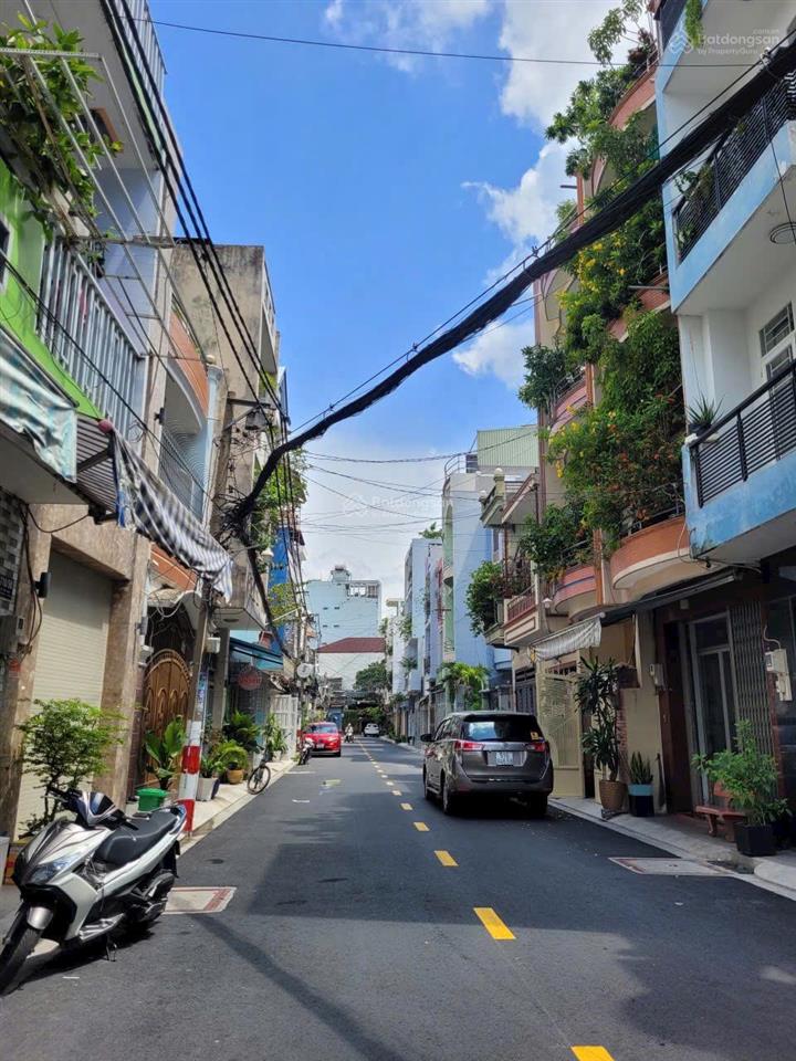 Bán nhà căn góc 2 mặt tiền đường âu cơ 3 tầng, hẻm 8m, dt 4m x 15m vuông vức giá bán chỉ 9.5 tỷ tl