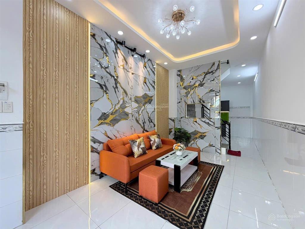 2 tầng mới đẹp, 31m2(3.1x10), hẻm 4m 1/ chiến lược bình tân