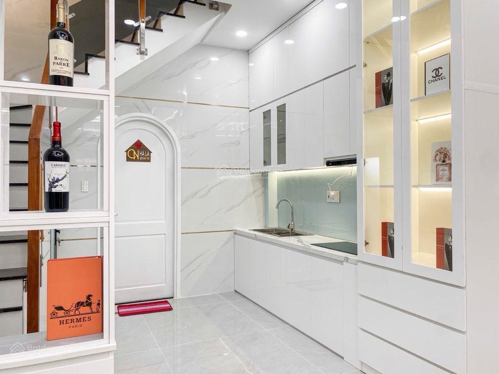 2 tầng lung linh, 3pn, 48m2(4x12m), hẻm xe hơi thông, ông ích khiêm q11, tặng full nội thất