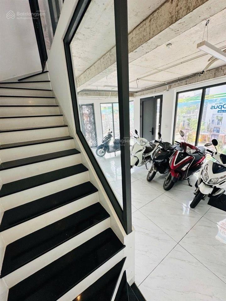 Mặt tiền kinh doanh kênh tân hoá q6, 6 tầng có thang máy, 80m2(5x16), sát vòng xoay & chợ phú lâm