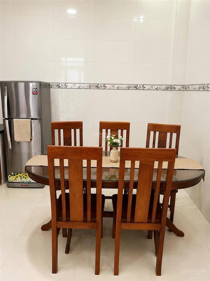 Cho thuê nhà 4 tầng tại đường đa mặn đông 4, gần bệnh viện sản nhi đà nẵng 100m, ngay cạnh biển 1km