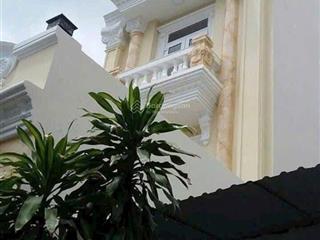 Bán căn hộ dịch vụ ,vừa ở vừa cho thuê có dòng tiền