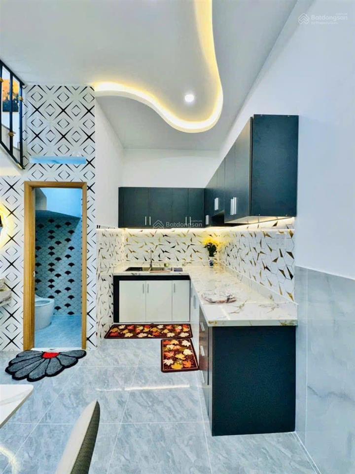 Bán căn nhà phố ,đầy đủ nội thất