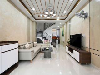 Bán gấp nhà xây mới 100% nở hậu  sát mt quang trung p10 gv