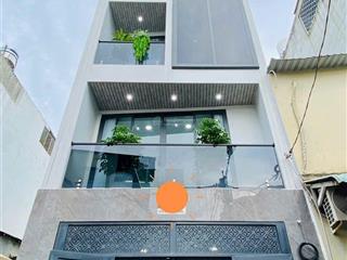 Bán căn nhà xây mới , nhà có thang máy ,đày đủ nội thâtd