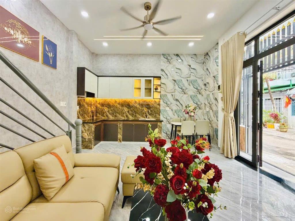 Bán nhà đẹp hẻm xe hơi đường số 21, p.8, gò vấp  ngang gần 6m  full nội thất cao cấp