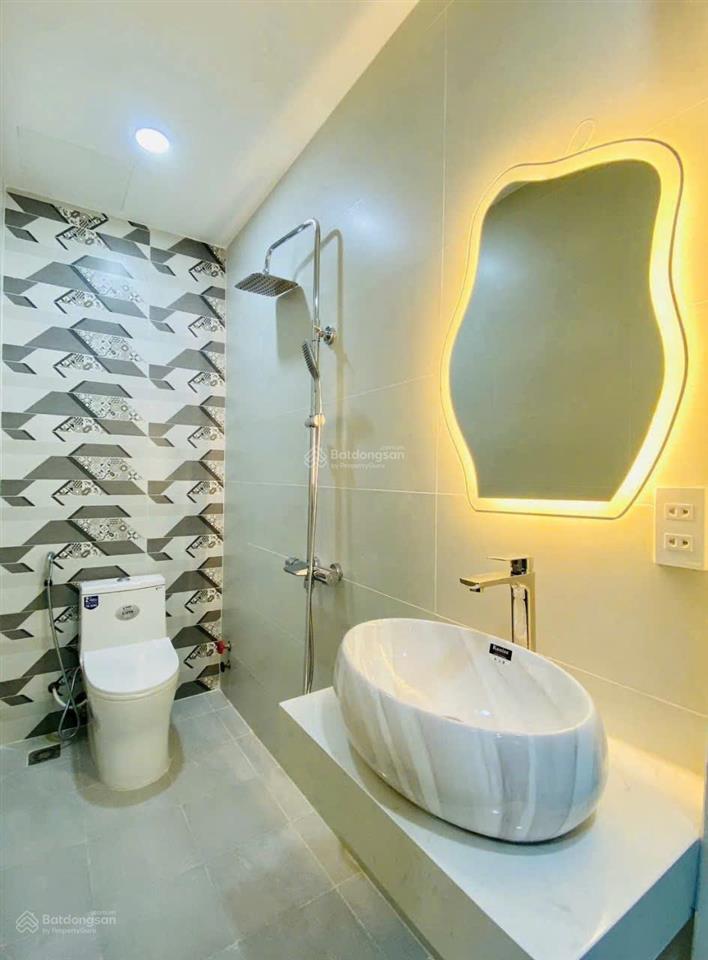 Siêu phẩm xây mới thang máy 2 mặt tiền gò vấp  giá hạ chỉ còn 8.9 tỷ