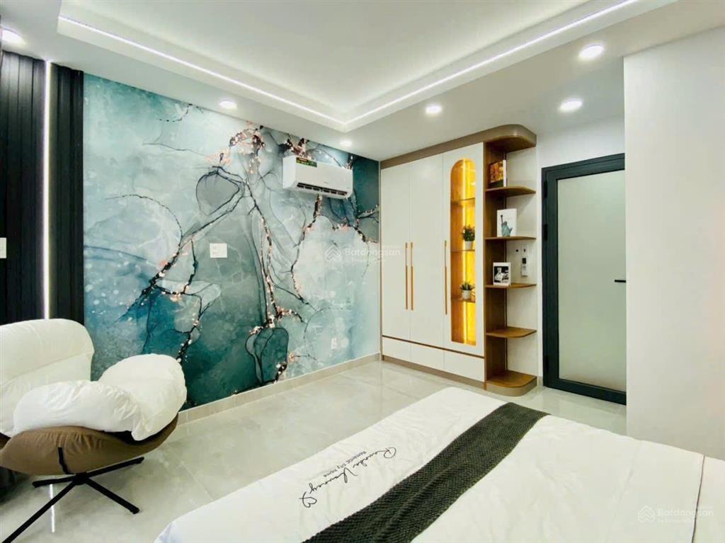 Siêu phẩm xây mới thang máy 2 mặt tiền gò vấp  giá hạ chỉ còn 8.9 tỷ