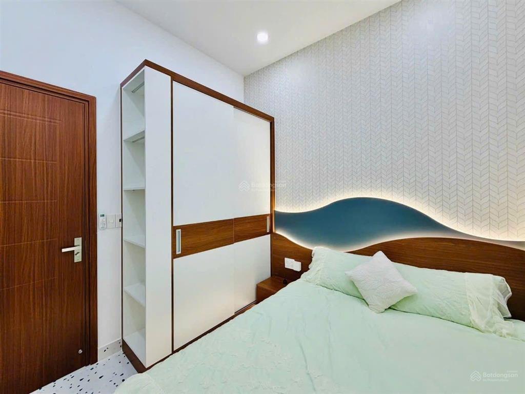 Cần tiền bán căn nhà trung tâm gò vấp đầy đủ nội thất
