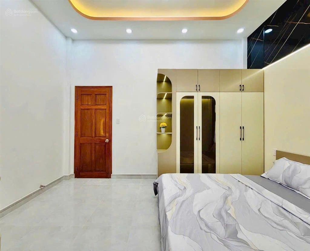 Bán căn nhà diện tích 63m đầy đủ nội thất