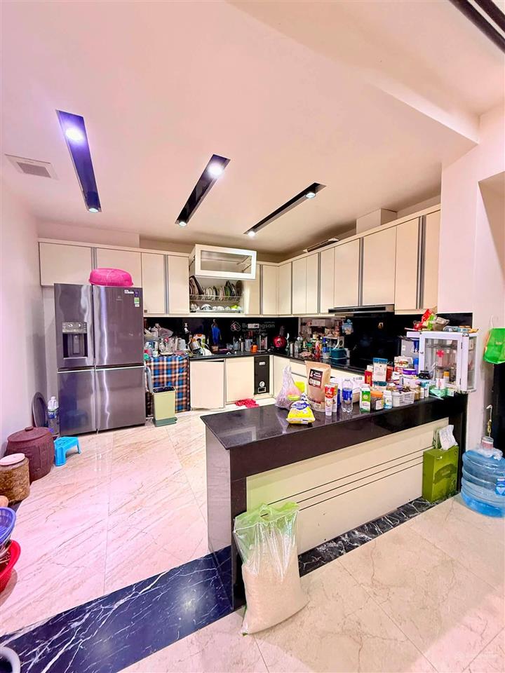 Biệt thự vĩnh phúc ba đình, sổ có hoàn công, 150m2 5 tầng, căn góc 3 thoáng giáp hồ tây, ở lâu dài