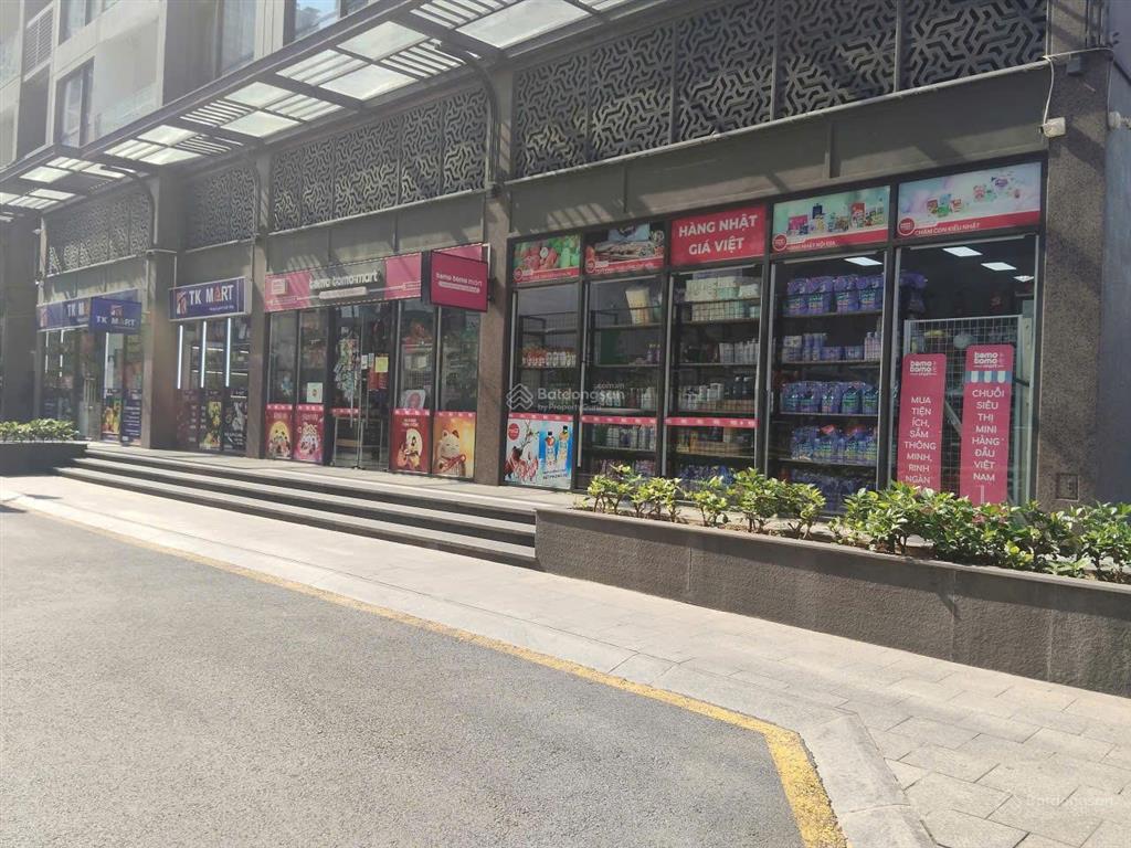 Thuê shop chân đế khu đô thị vinhomes smart city 150000 cư dân diện tích 57,6m2 giá thuê 40 triệu