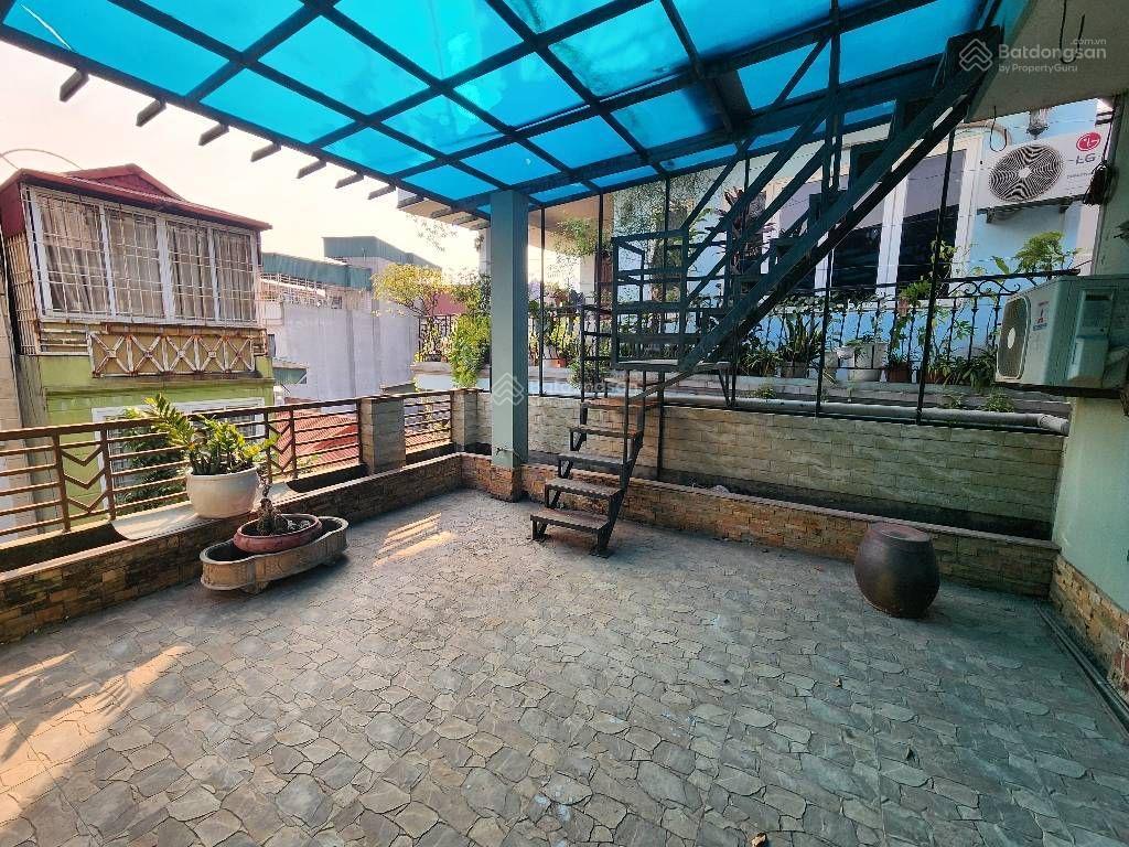 Cực hiếm! nhà phố 8/3, 60m, lô góc vỉa hè, ô tô tránh, kinh doanh sầm uất, 16.5 tỷ