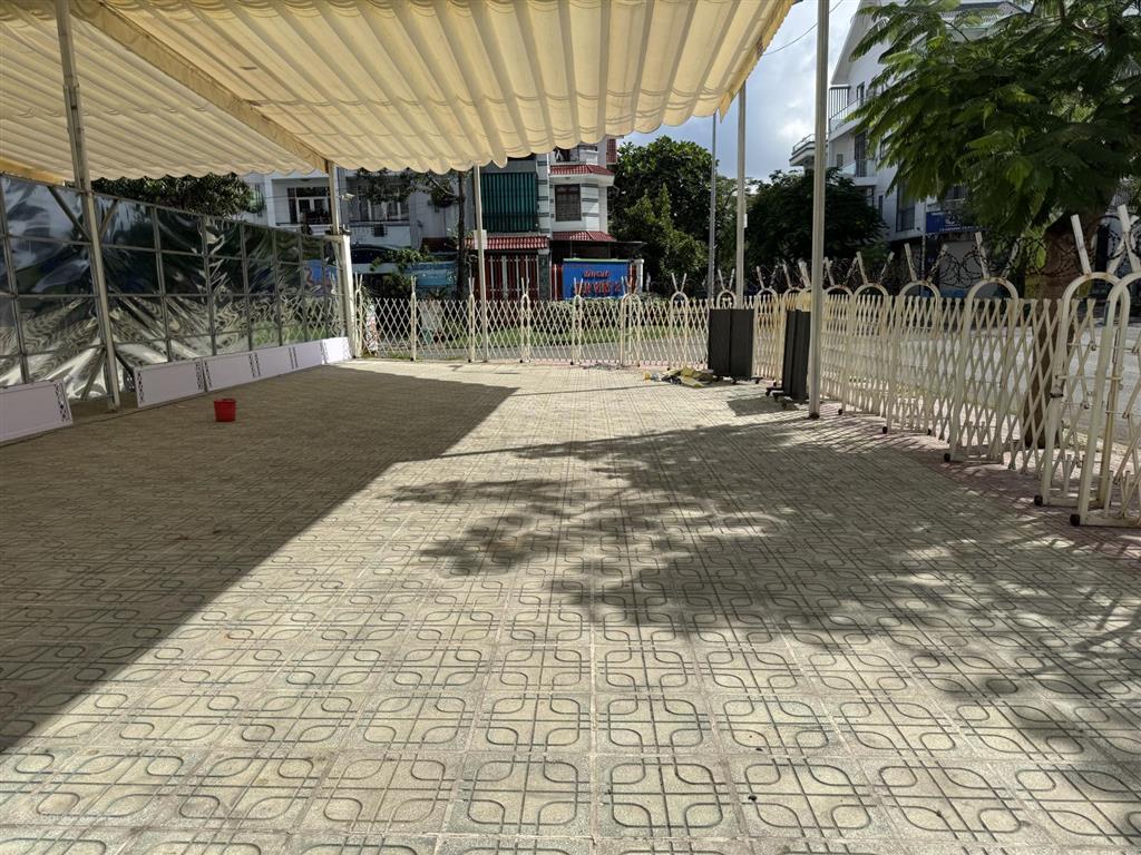 Bán nền góc vip bo 51 (số nhà 39) đường số 7, kdc conic