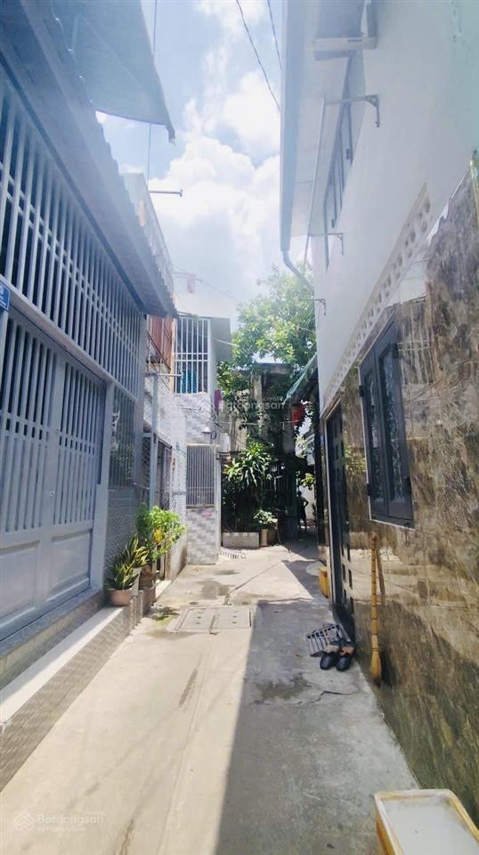 Nhà 5 tầng kiên cố đường hồng bàng p1 quận 11( nay thuộc phường minh phụng). dt 3.7x11m