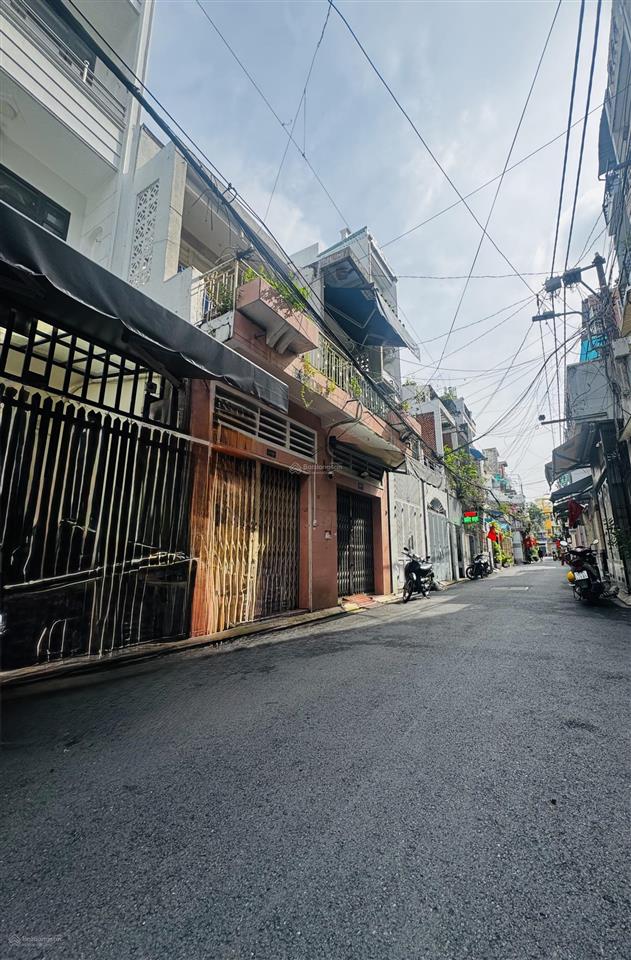 Hxh nhà 3 tầng  huỳnh văn bánh  p.14  q.phú nhuận. giá 8,7 tỷ