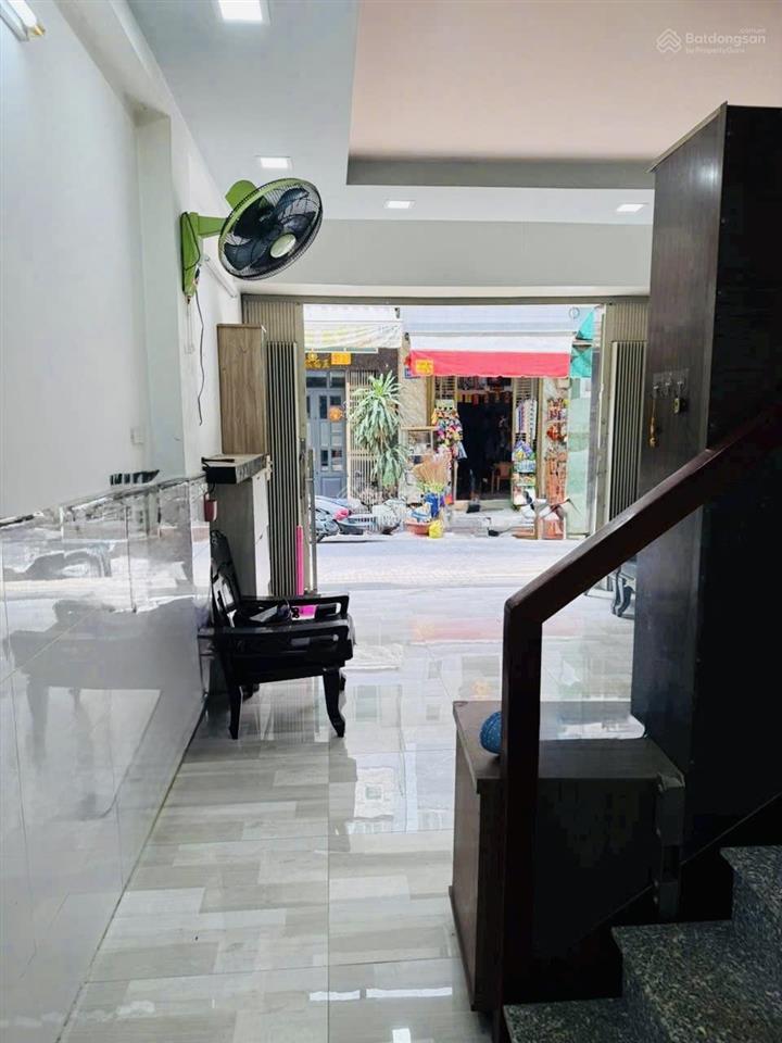 Nhà hẻm thông 10 mét kinh doanh  hàn hải nguyên (phường hoà bình) quận 11. 5 tầng.