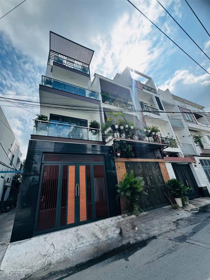 Hẻm nội bộ tô hiệu, phường hiệp tân, tân phú. 4 tầng (4 pn, 3 wc). xách vali vào ở ngay