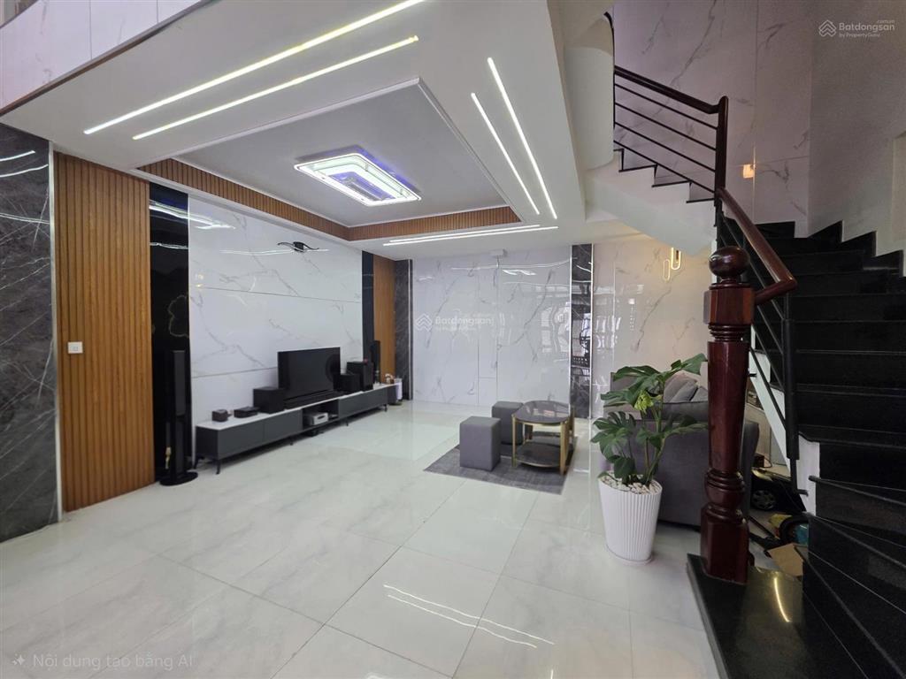 Bán nhà 568/5a lạc long quân, p. hoà bình. hoa hồng 1%.