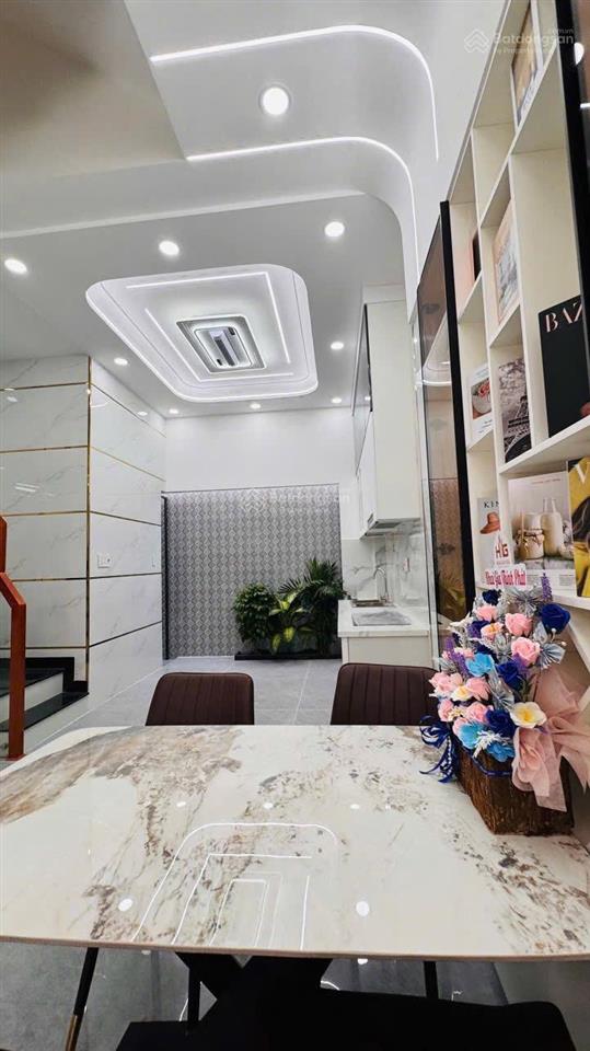 Nhà hẻm 4m trước sau trần thị báo, p. phú thạnh, tân phú. 4 tầng (4pn, 5wc). giá 6.6 tỷ