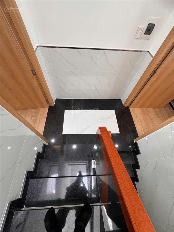 Nhà hẻm 4m trước sau trần thị báo, p. phú thạnh, tân phú. 4 tầng (4pn, 5wc). giá 6.6 tỷ