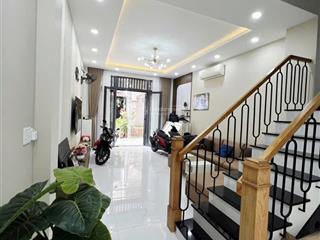 Nhà 4 tầng  lạc long quân, quận 11. dt 4.5x17m.
