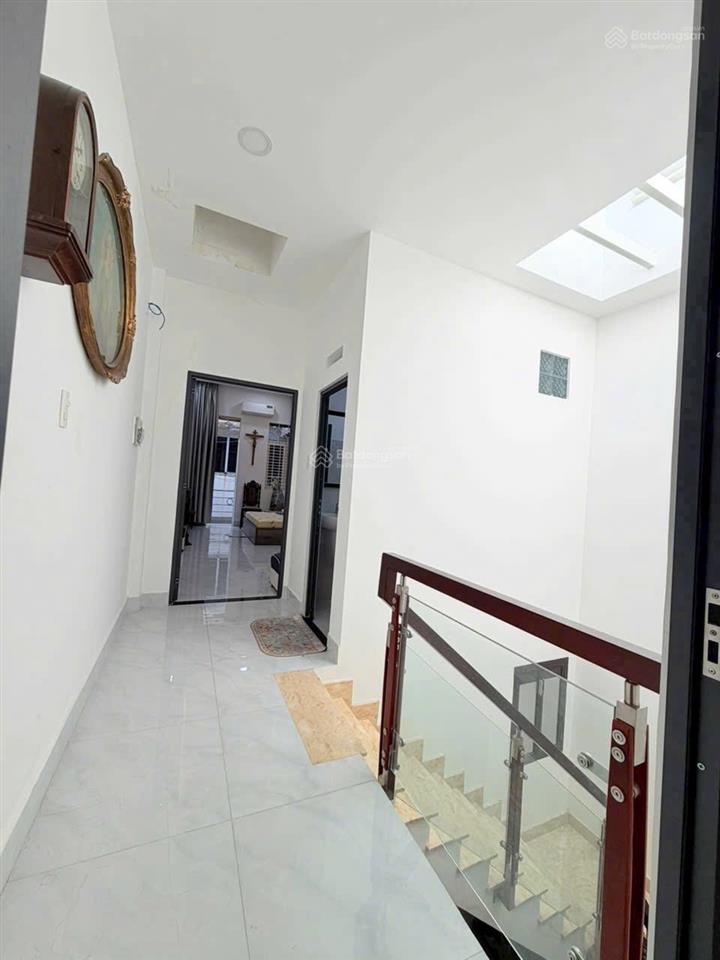 Nhà 2 tầng  đất thánh, tân hòa, tân bình.